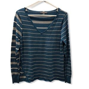 EUC Smartwool V-Neck Striped Wool Blue Sweater